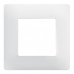 Hager - WE401 - Essensya Plaque 1 poste Blanc