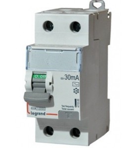 Inter diff DX3-ID - vis/vis - 2P- 230V~-63A - type AC - 30mA - départ bas